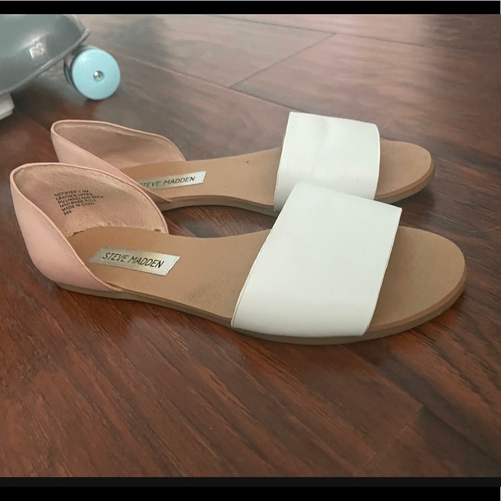Steve Madden Sidestep Sandals